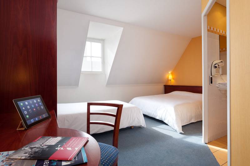 Номер Стандарт Трехместный, Hôtel Du Beffroi Gravelines Dunkerque