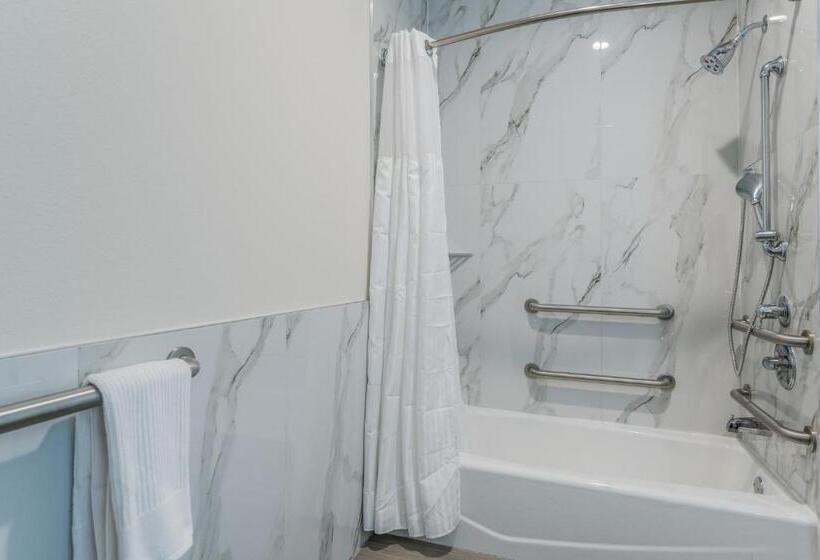 Люкс Кровать Кинг, Red Lion Inn & Suites Katy