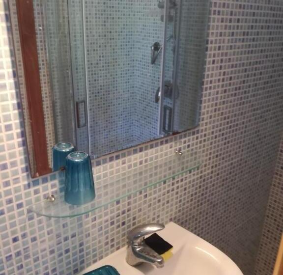 Apartamento 2 Dormitórios, Villaggio Sant'andrea