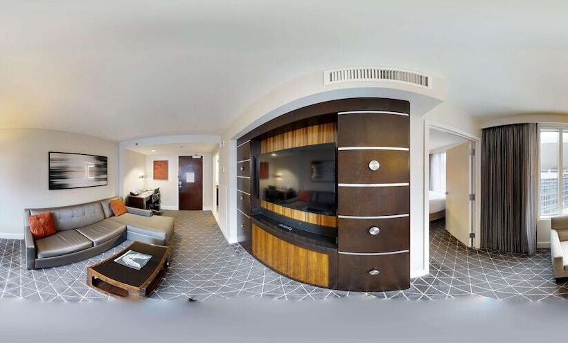 Suite, Hilton Nashville Downtown