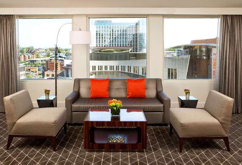Suite, Hilton Nashville Downtown