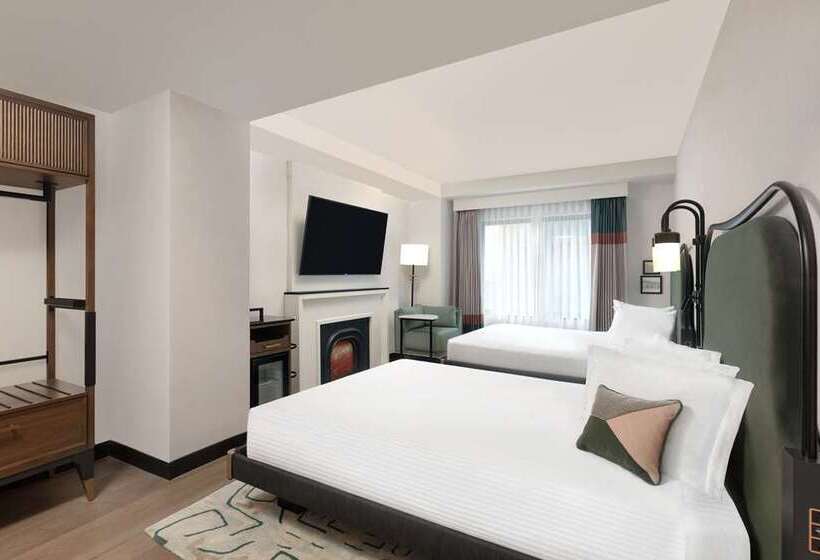 Номер Deluxe, Hilton Omaha