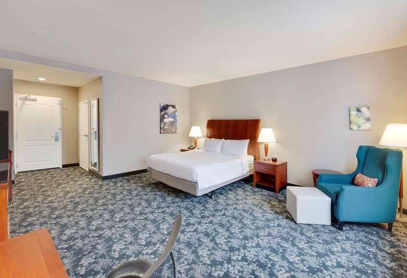 Номер Премиум, Hilton Omaha