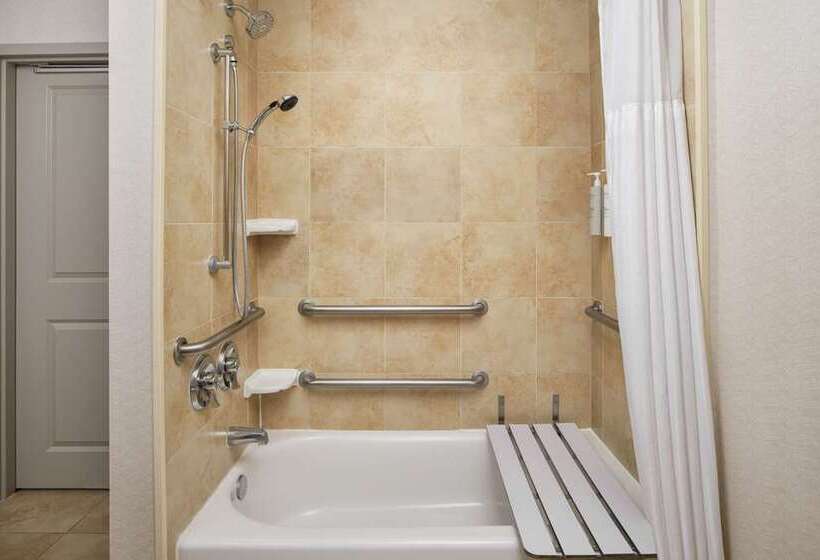 Номер Премиум, Hilton Omaha
