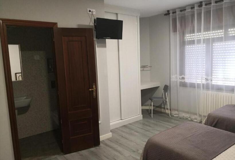 Номер Стандарт Трехместный, Pensión Plaza