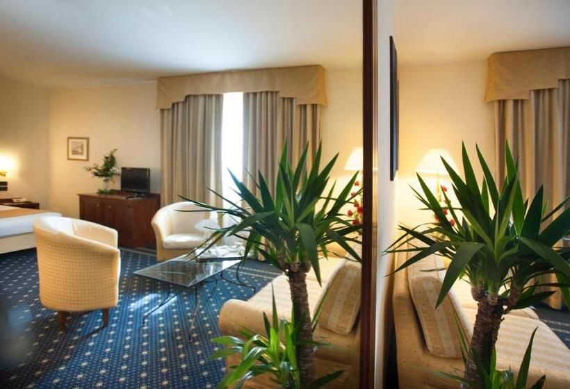 Стандартный Номер Кровать Кинг, Phi Hotel Cavalieri