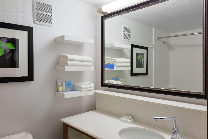 带大床的标准间, Hampton Inn & Suites Mountain View