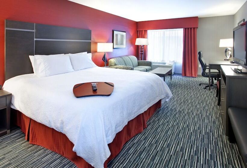 스탠다드 스튜디오, Hampton Inn & Suites Temecula