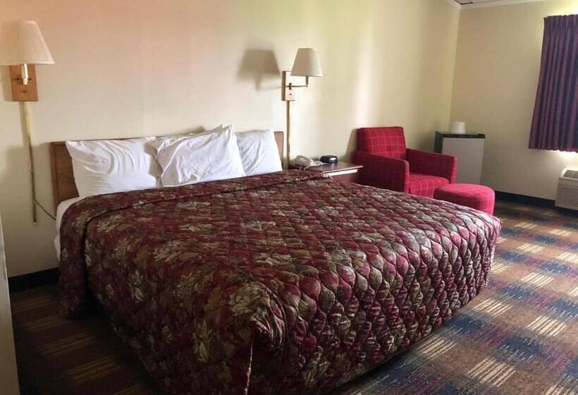 Стандартный Номер Кровать Кинг, Red Carpet Inn Syracuse Airport