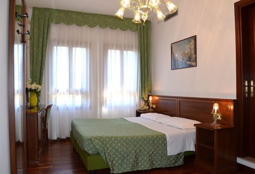 Номер Стандарт, Villa Cipro