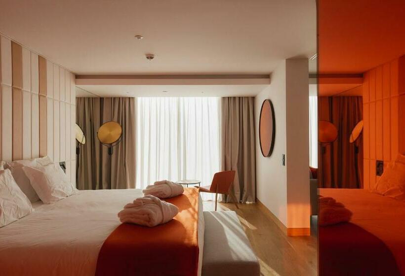 Suite Executiva, Lumen Hotel & The Lisbon Light Show