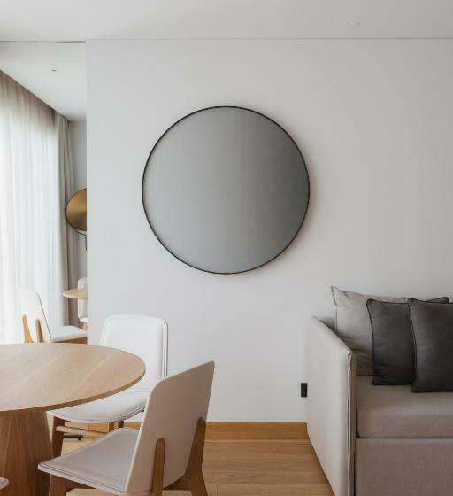 Suite Familiar, Lumen Hotel & The Lisbon Light Show