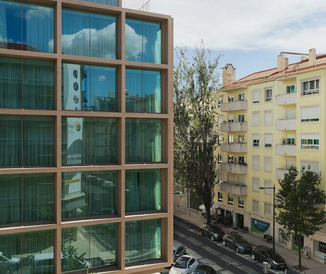 Suite Premium, Lumen Hotel & The Lisbon Light Show