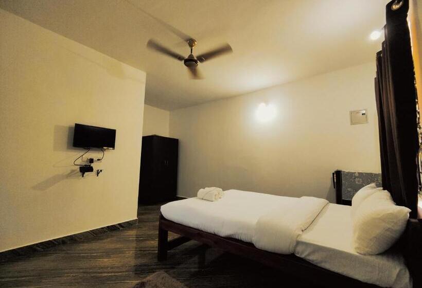 Quarto Quádruplo Estandar Vista Mar, Innovation Inn