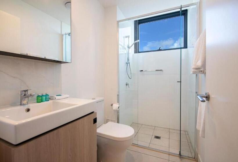 2 Bedrooms Apartment City View, Hope Street Apartments By Cllix