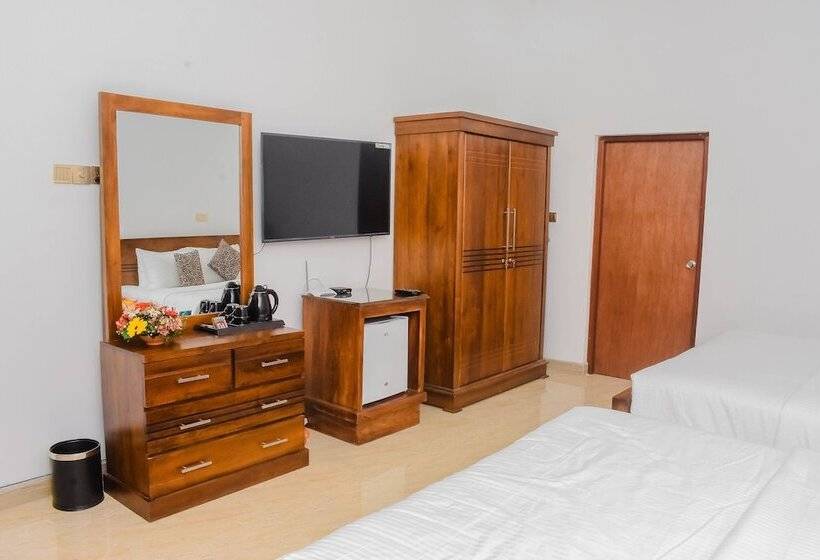Номер Basic, Pearl White Palace