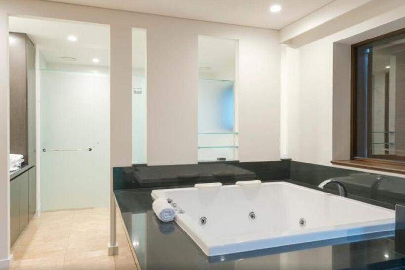 Вилла Deluxe 3 Спальни, Luxury Apartments At Temple Resort And Spa Port Douglas