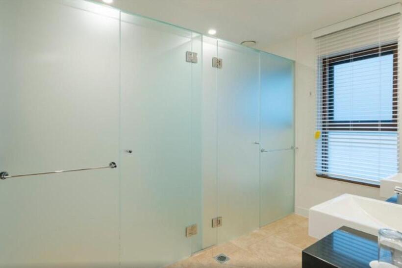 Вилла 3 Спальни, Luxury Apartments At Temple Resort And Spa Port Douglas