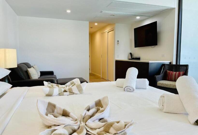 Студия Стандарт, Luxury Apartments At Temple Resort And Spa Port Douglas