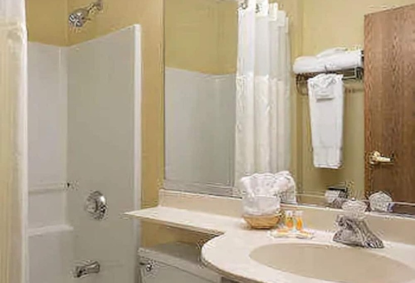 身障者適用スイートルーム, Days Inn & Suites By Wyndham Lafayette In