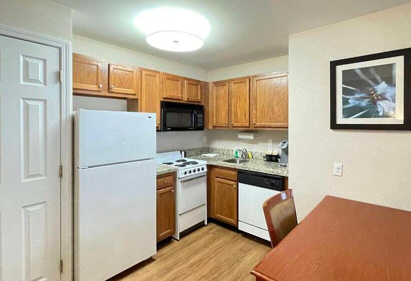 Люкс, Smart Suites, Ascend Hotel Collection