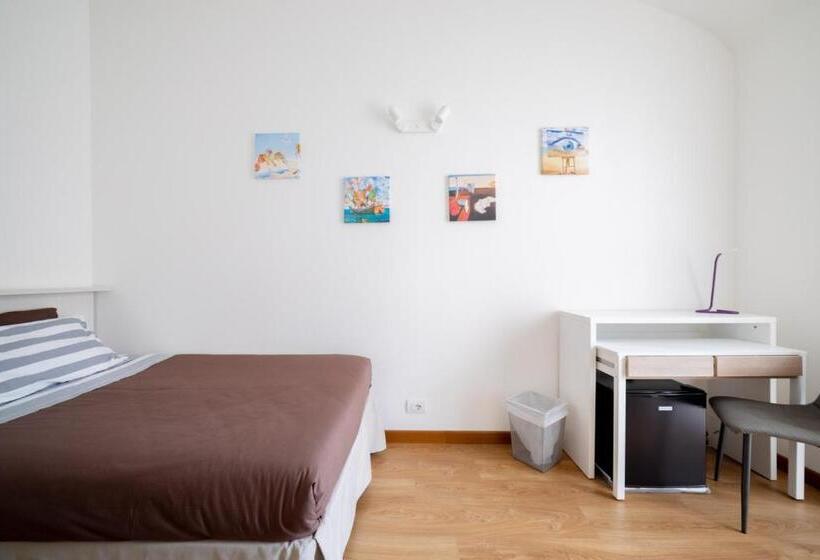 اتاق استاندارد یک نفره, To.sta Bwithoutb Home Sharing Nel Centro Di Torino