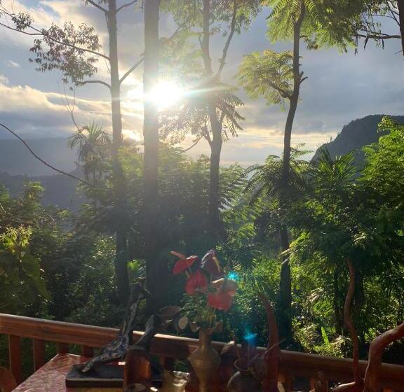 Quarto Triplo Estandar, Sun View Resort Kithalella
