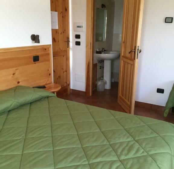 Четырехместный Номер Стандарт, Agriturismo Fiorella