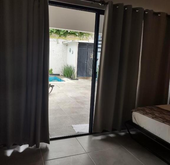 プールビュースイート, Playa Azul Sayulita