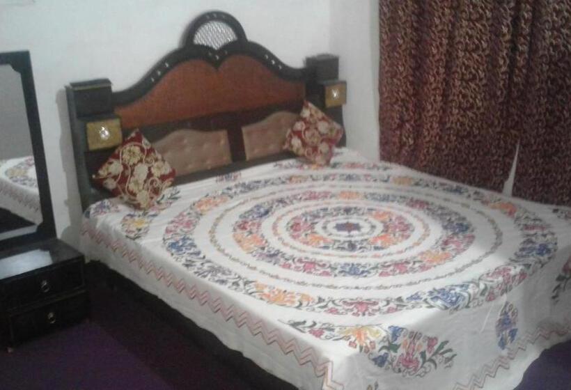 经济房, Alamdar Guest House