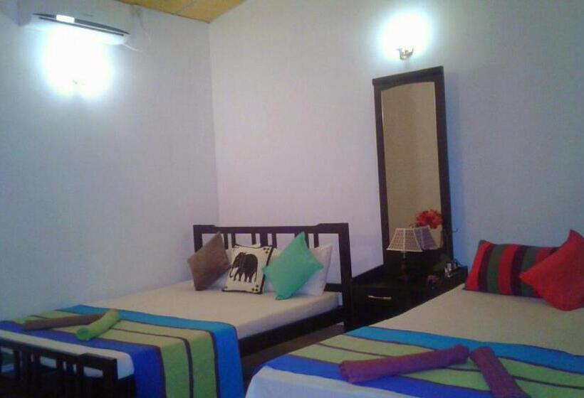 חדר משפחתי דלוקס, River Retreat Sigiriya