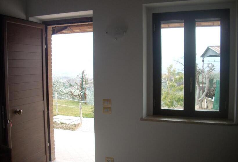 스탠다드 룸, Agriturismo La Rosa Montefalco
