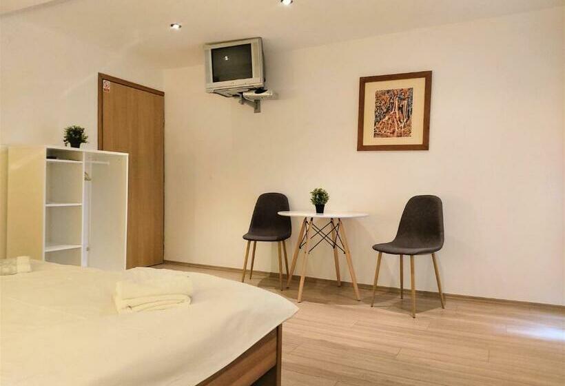 스탠다드 테라스 룸, 16 Lakes Guesthouse