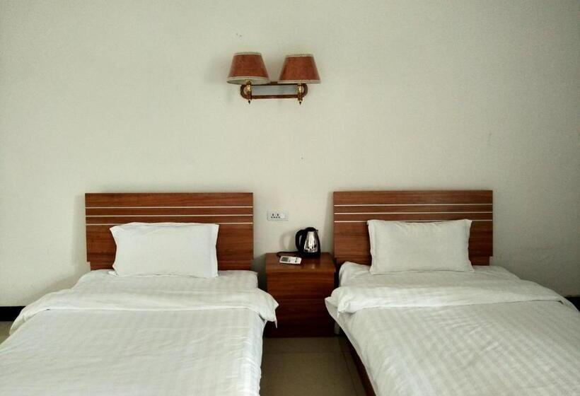 Номер Стандарт, Huashan International Youth Hostel