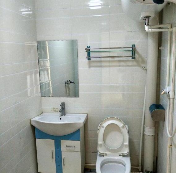 Номер Стандарт, Huashan International Youth Hostel