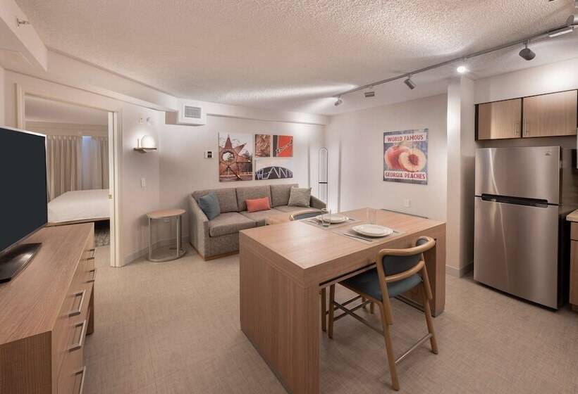 Люкс, Homewood Suites By Hilton Atlanta Buckhead Pharr Road