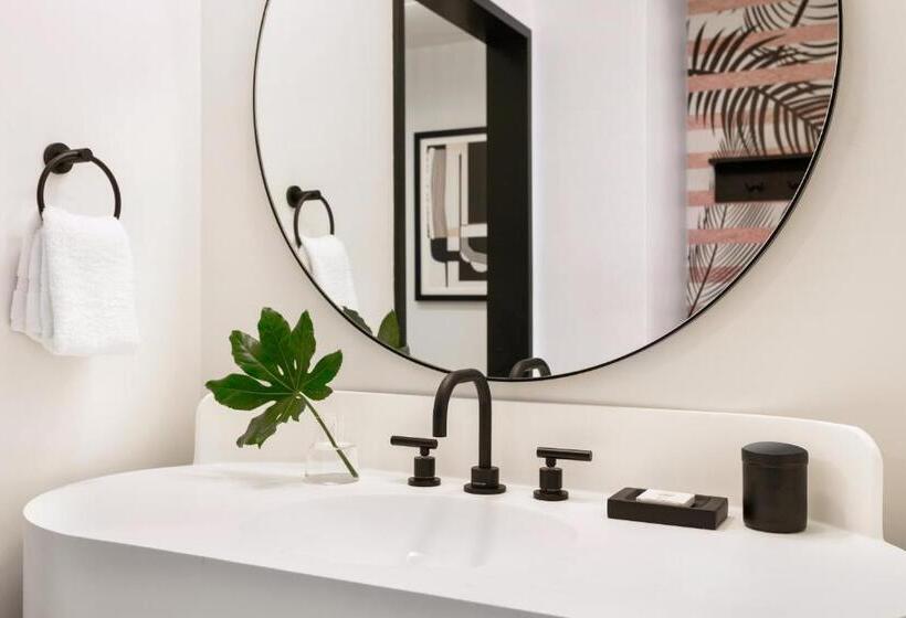 스위트, Kimpton Hotel Fontenot, An Ihg