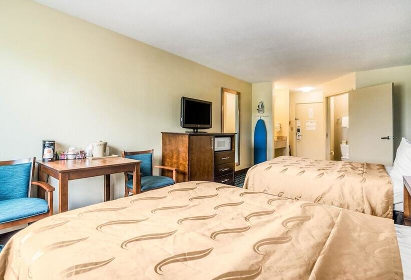 Номер Стандарт 2 Двуспальные Кровати, Quality Inn Loudon Concord