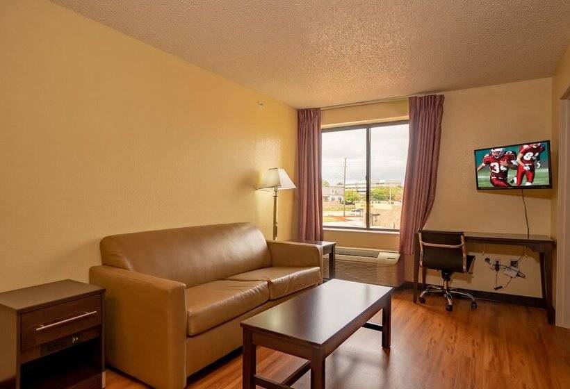 Люкс, Red Roof Inn & Suites Indianapolis Airport