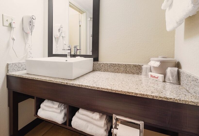 Номер Deluxe, Red Roof Inn Plus+ South Deerfield   Amherst