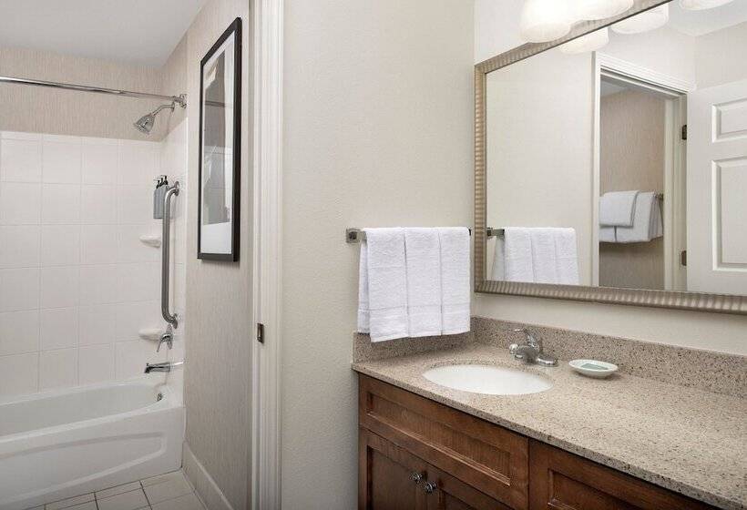 스위트, Residence Inn Chico