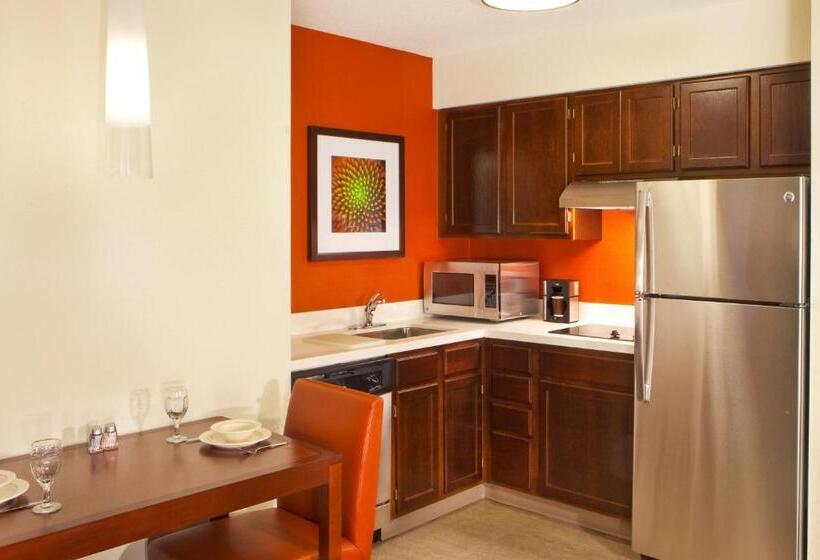 Студия Стандарт, Residence Inn Hartford Manchester