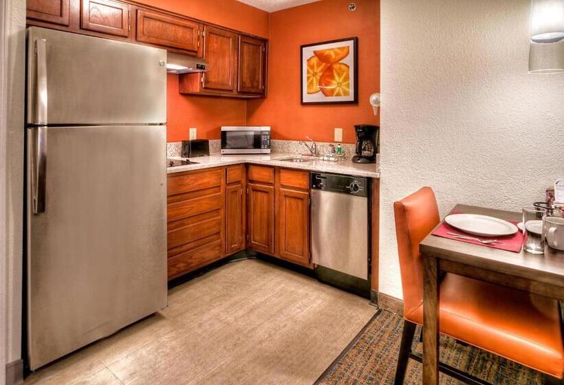 스위트, Residence Inn Memphis Germantown
