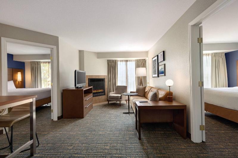 스위트, Residence Inn Sacramento Folsom