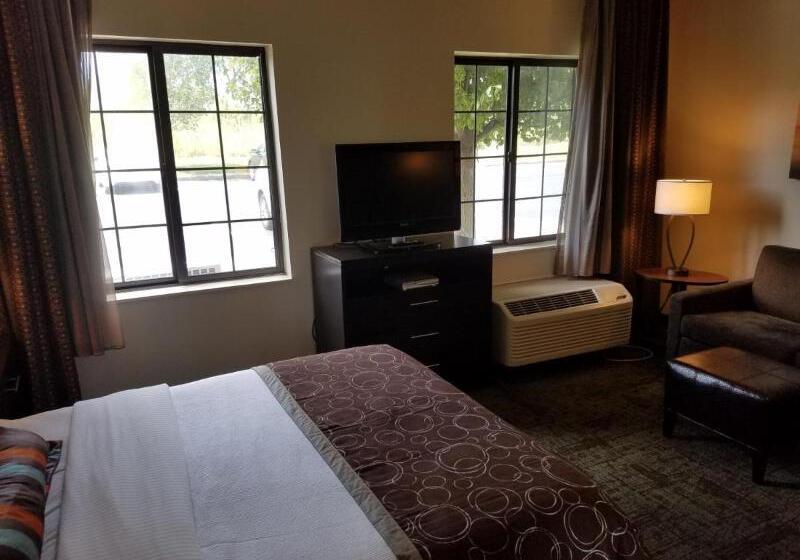 Люкс Кровать Кинг, Staybridge Suites   Cincinnati North, An Ihg