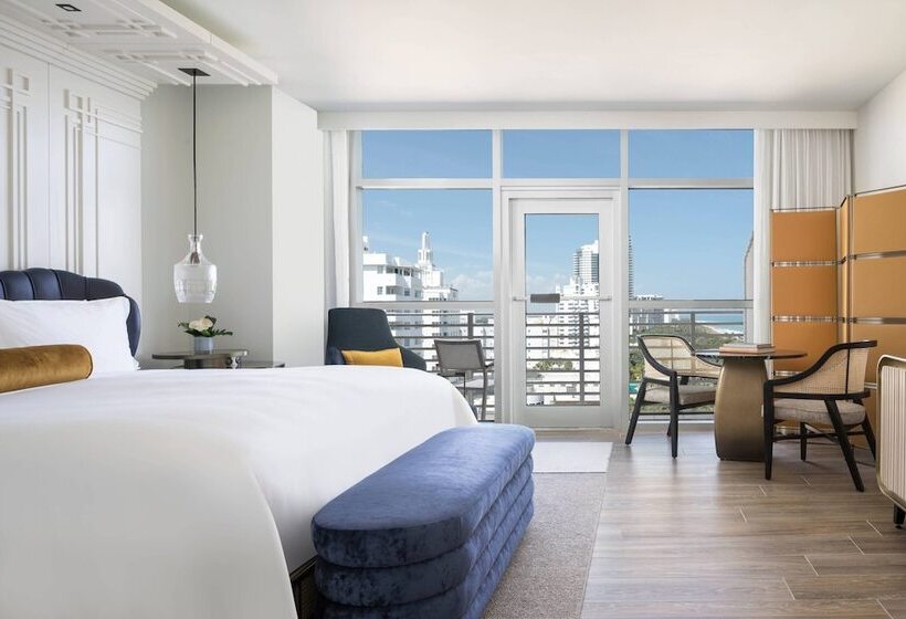 חדר קלאב, The Ritzcarlton, South Beach