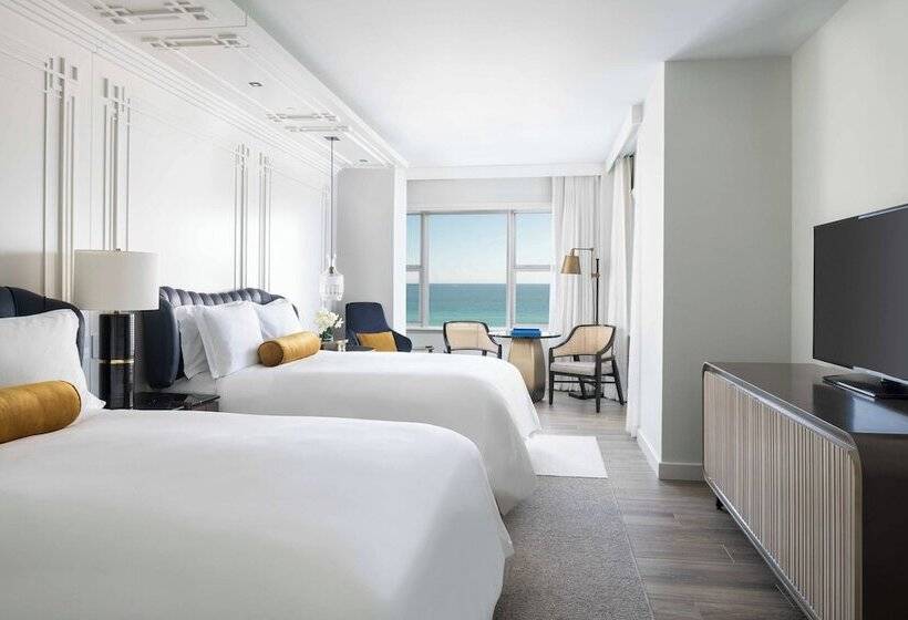 חדר קלאב עם נוף לים, The Ritzcarlton, South Beach