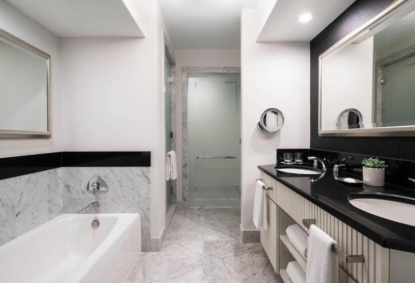 סוויטה נוף לים, The Ritzcarlton, South Beach
