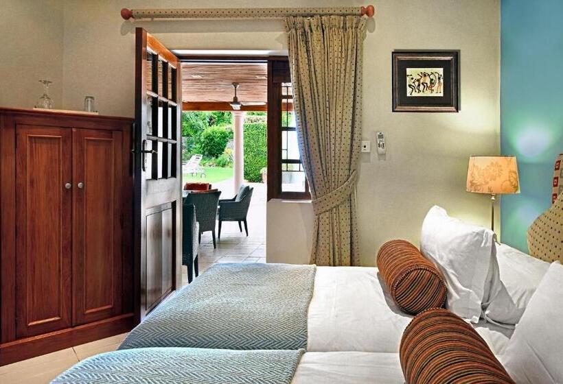 Номер Basic, The Coach House