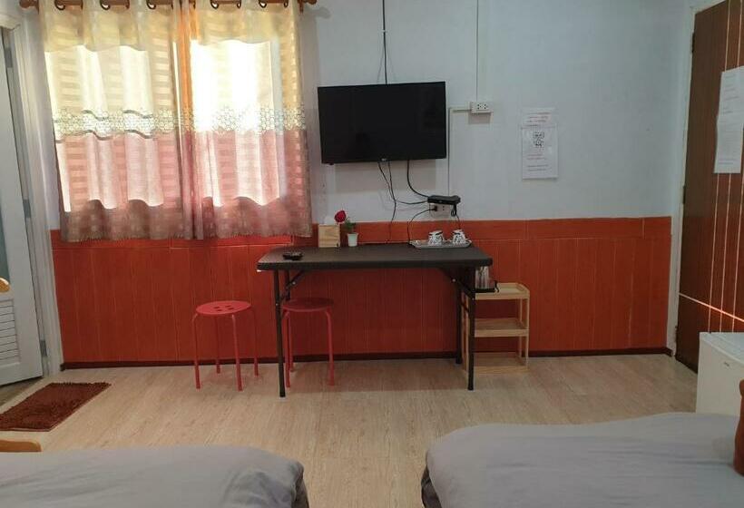 Четырехместный Номер Deluxe, บ้านหมอบิวรีสอร์ทเชียงคาน Baanmhorbiwresortchiangkhan